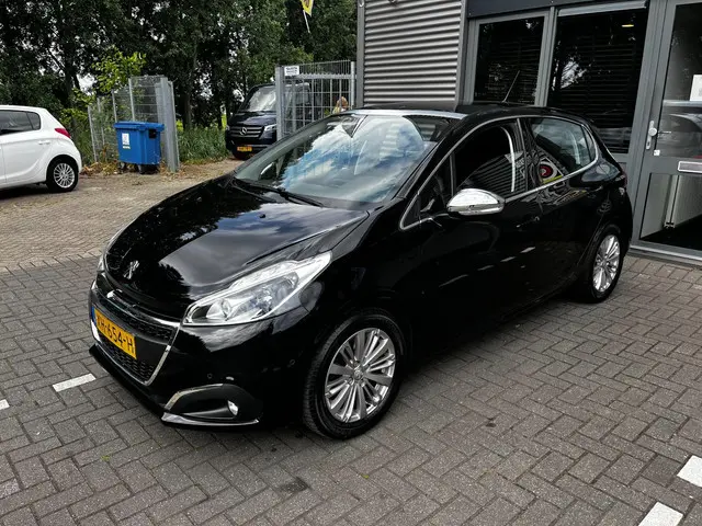 Peugeot 208 2