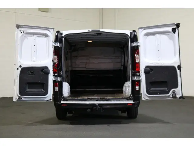 Renault Trafic 1.6 dCi L2 H1 Airco Trekhaak 2016 Diesel 11