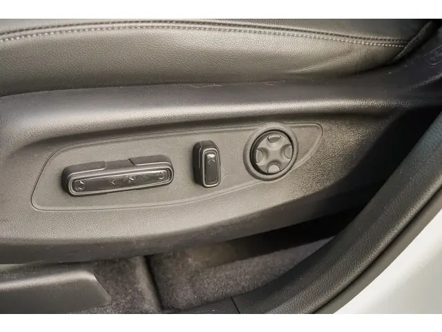 Honda CR-V 2.0i e:PHEV ADVANCE TECH 2025 Hybride Benzine 30