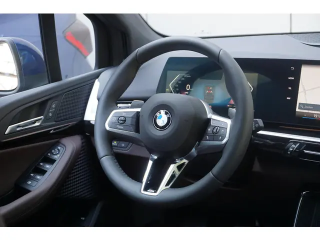 BMW 2 Serie Active Tourer 220i 2024 Benzine 24