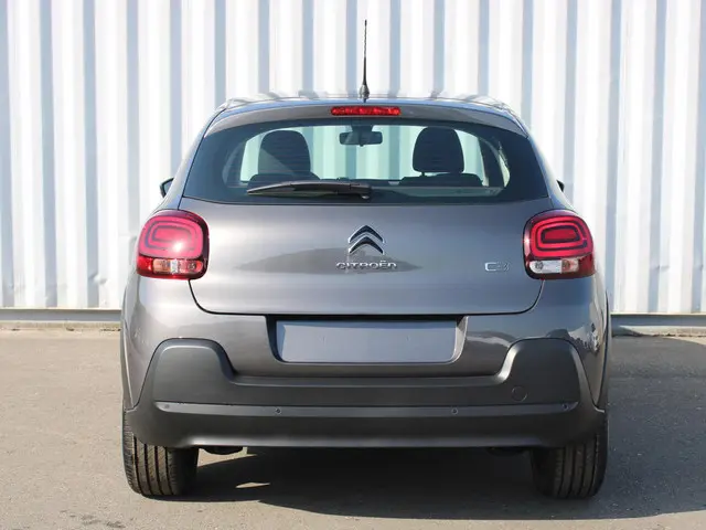 Citroën C3 1.2 PT 83pk PLUS 2024 Benzine 6