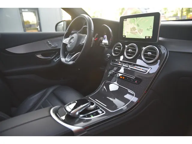 Mercedes-Benz GLC AMG 43 4MATIC 2016 Benzine 21