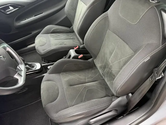DS DS 3 1.2 PureTech Connected Chic 2019 Benzine 14