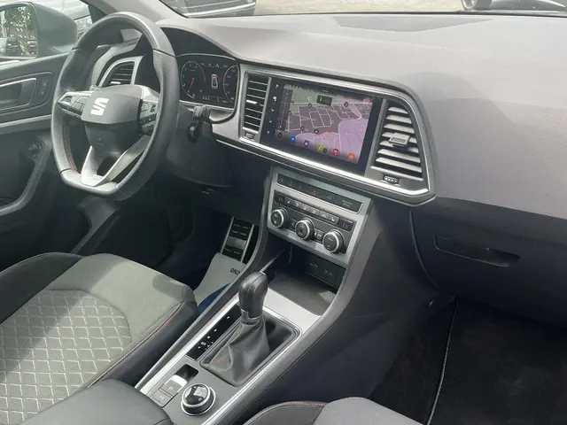 SEAT Ateca 1.5 TSi DSG FR Business Intense 2022 Benzine 15
