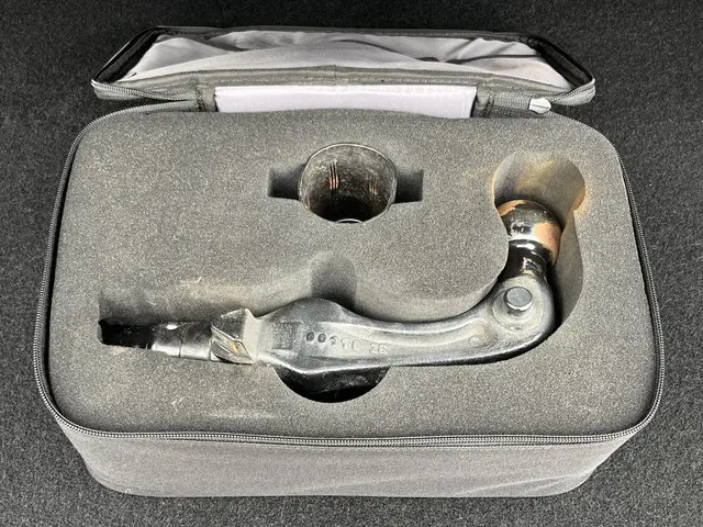 Tesla Model Y Long Range AWD 75 kWh 2023 Elektrisch 29