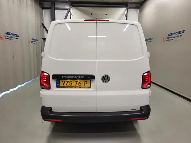 Volkswagen Transporter 2.0TDI 111pk Euro 6! 2024 Diesel 18