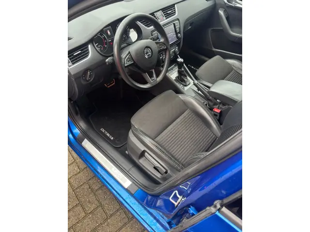 Škoda Octavia Combi 2.0 TSI RS 2014 Benzine 9