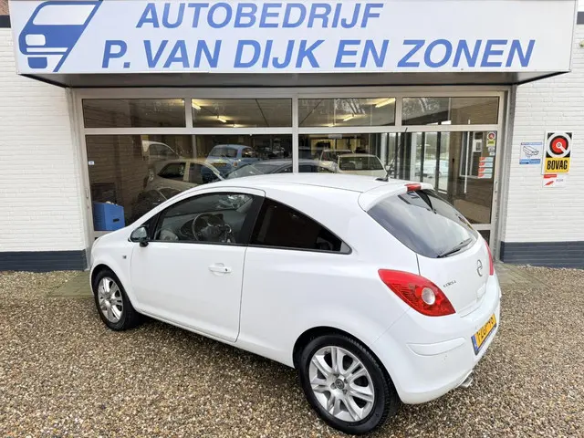 Opel Corsa 2