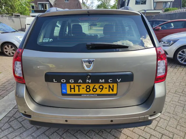 Dacia Logan MCV TCe 90 Lauréate 2016 Benzine 5