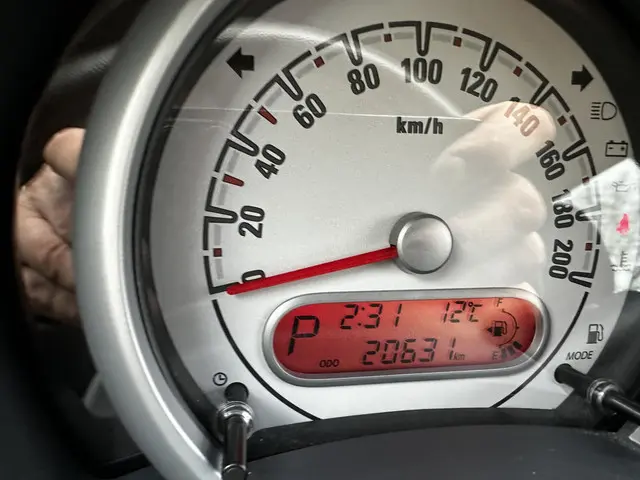 Opel Agila 1.2 Edition 2012 Benzine 4