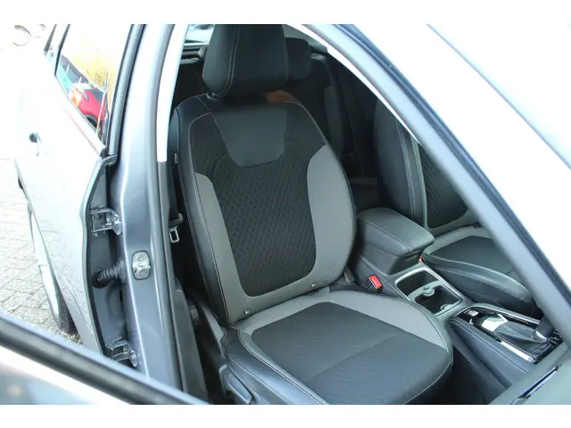 Opel Grandland X 1.2 Turbo Innovation 2020 Benzine 11