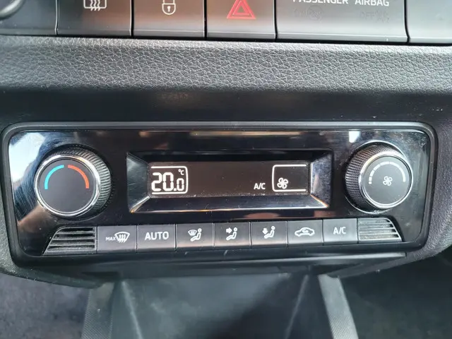 Škoda Fabia 1.0 First Edition Ambition 2015 Benzine 14