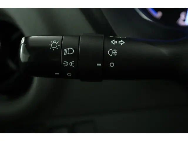 Toyota Yaris 1.5 Hybrid Active 2020 Hybride Benzine 31