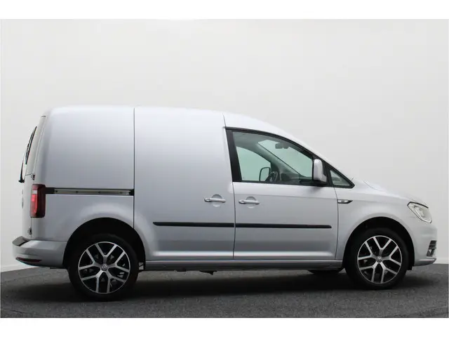 Volkswagen Caddy 2.0 TDI L1H1 BMT Highline 2018 Diesel 9
