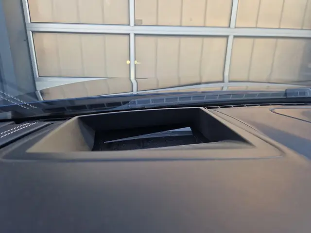 BMW 6 Serie Cabrio 650xi High Executive 2013 Benzine 41