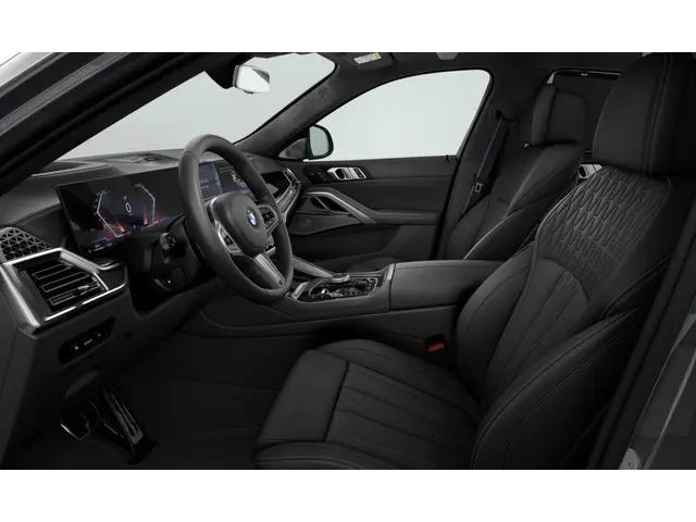 BMW X6 xDrive40i 2025 Benzine 4