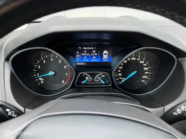 Ford Focus Wagon 1.0 Lease Edition 2017 Benzine 16