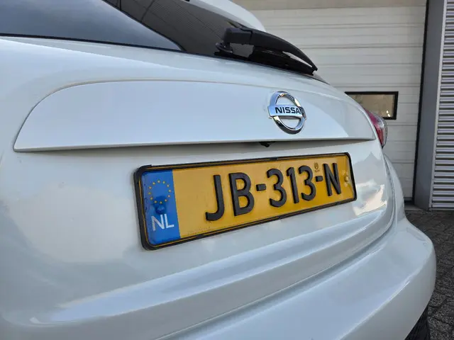 Nissan Juke 1.2 DIG-T S/S Tekna 2016 Benzine 14