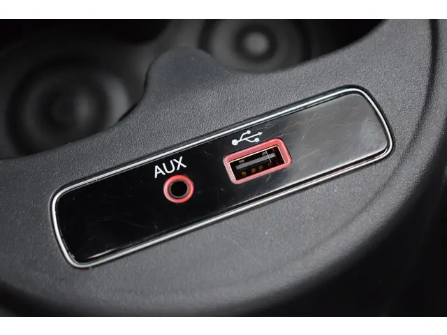 Fiat 500 0.9 TwinAir Turbo Lounge 2017 Benzine 32