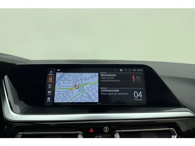 BMW Z4 Roadster sDrive20i High Executive 2024 Benzine 29