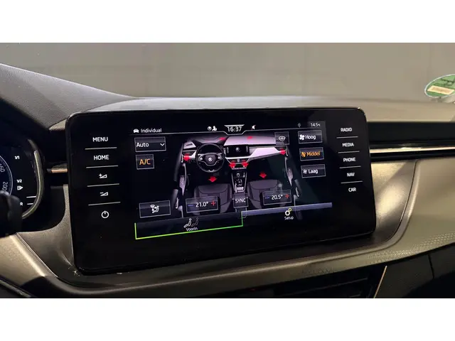 Škoda Kamiq 1.5 TSI ACT Business Edition 2020 Benzine 39