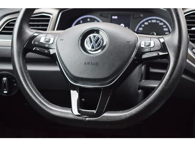 Volkswagen T-Roc 1.5 TSi 150pk Sport 2019 Benzine 17