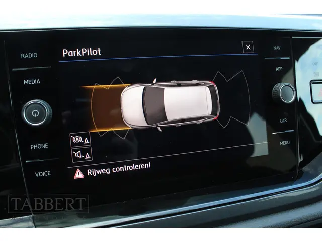 Volkswagen Polo 1.0 TSI Highline Zwart 5dr 2018 Benzine 11