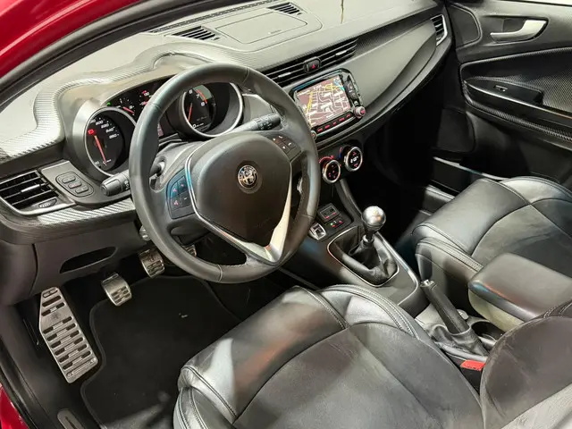 Alfa Romeo Giulietta 1.4 Turbo Super Carbon 2019 Benzine 7