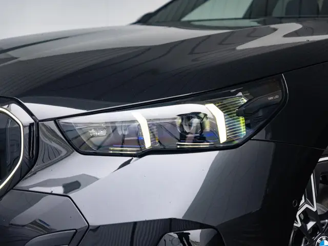 BMW 5 Serie Touring 530e xDrive 2026 Hybride Benzine 13