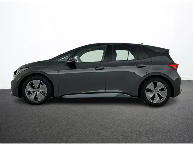 CUPRA Born Essential 62 kWh 2023 Elektrisch 2