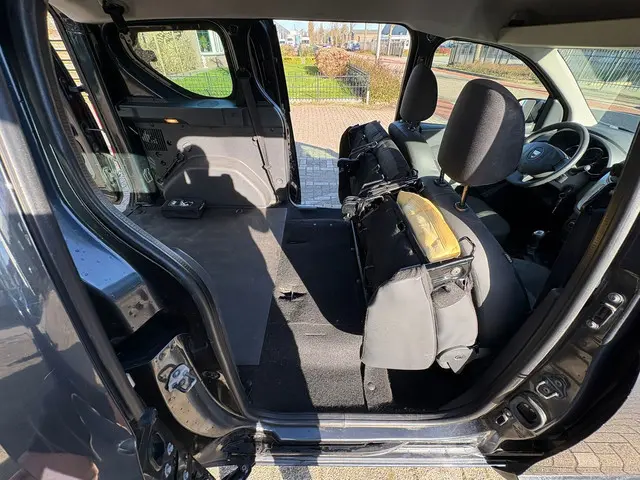 Dacia Dokker 1.2 TCe Ambiance NIEUWE APK 2013 Benzine 12