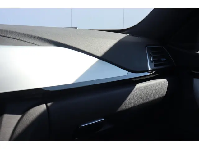 BMW 4 Serie Gran Coupé 418i High Executive 2021 Benzine 31