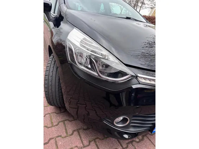 Renault Clio 0.9 TCe Eco2 Limited 2016 Benzine 6