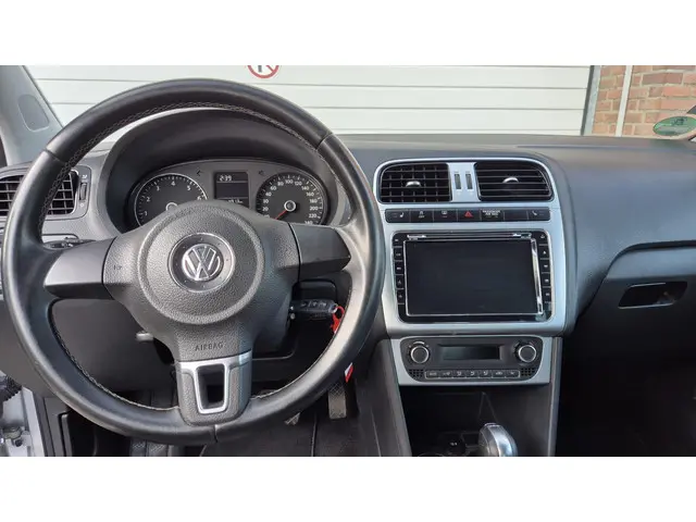 Volkswagen Polo 1.2 TSI Highline 2012 Benzine 10