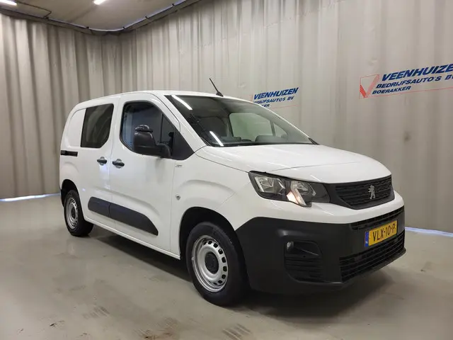 Peugeot Partner 1.2PureTech 110pk Benzine! 2021 Benzine 15