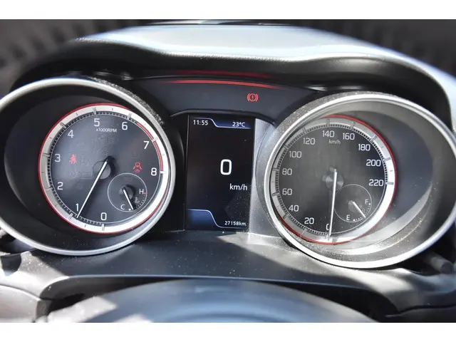 Suzuki Swift 1.2 Style Smart Hybrid 2023 Hybride Benzine 10
