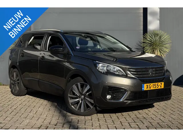 Peugeot 5008 1.2 PureTech/ Navi/PDC/AUT/7-Zits 2019 Benzine