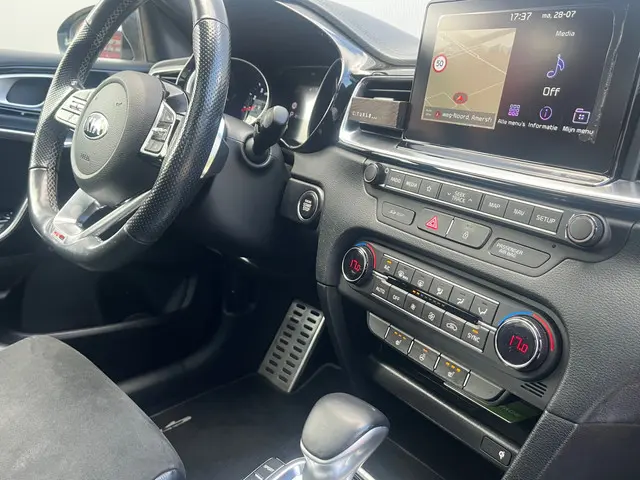 Kia Ceed 1.4 T-GDi GT-PlusLine 2019 Benzine 12