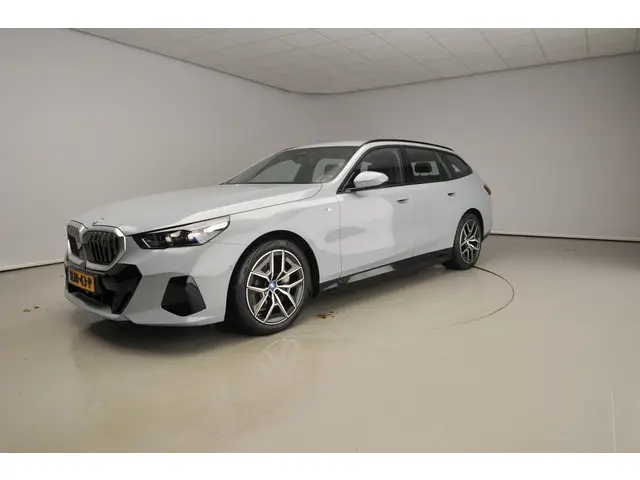 BMW i5 Touring eDrive40 2025 Elektrisch 45