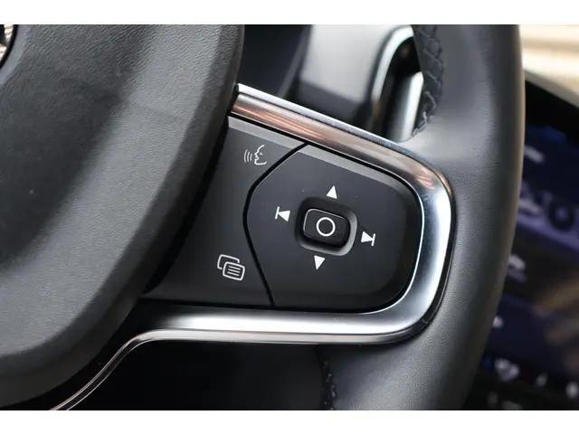 Volvo XC40 Recharge Plus 2022 Elektrisch 33