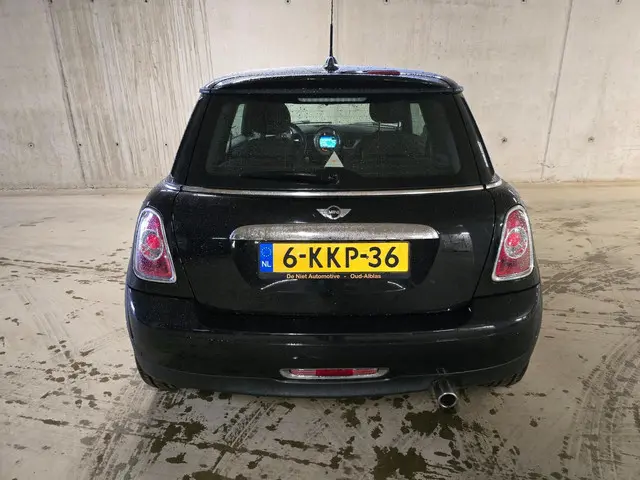 MINI One Mini 1.6 Holland Street 2013 Benzine 9