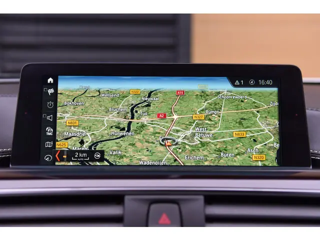 BMW 3 Serie 340i High Executive 2018 Benzine 23