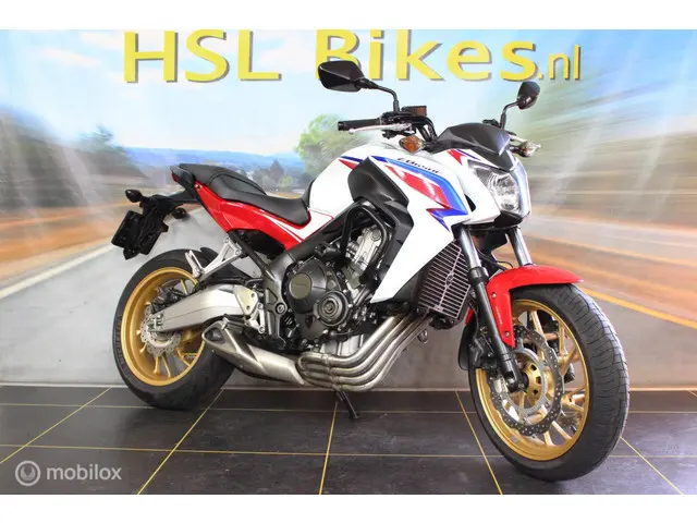 Honda CB 650 F ABS HRC Tricolor 2015 Benzine 4