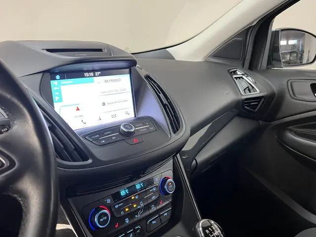 Ford Kuga 1.5 EcoBoost ST Line 2017 Benzine 22