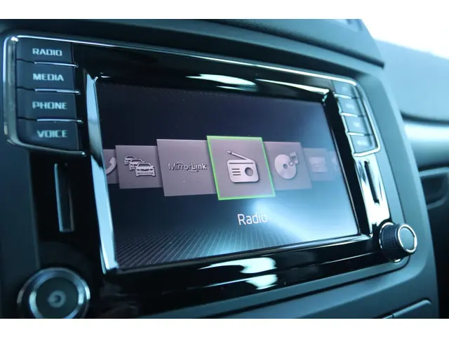 Škoda Yeti OUTDOOR 1.4 TSI AUT. ADVENTURE 2015 Benzine 23