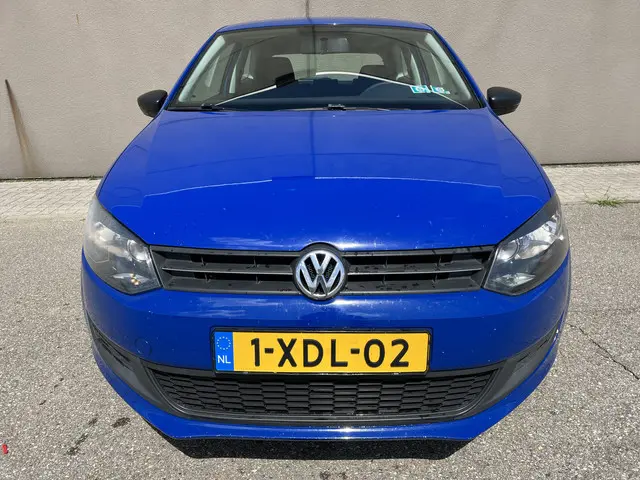 Volkswagen Polo 1.2 Easyline 2012 Benzine 2