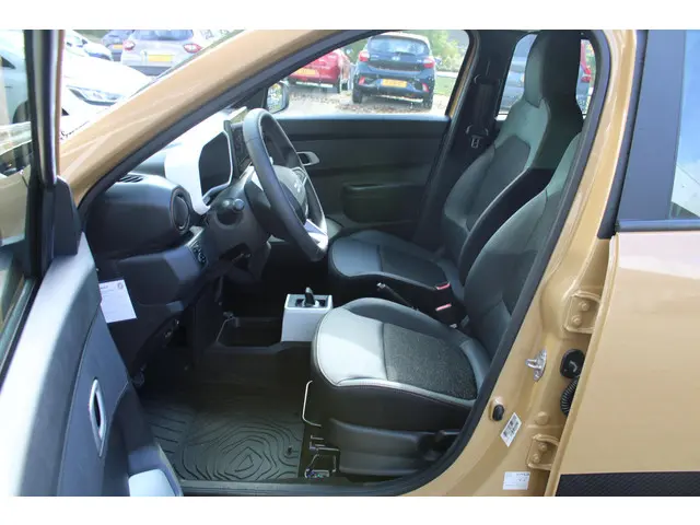 Dacia Spring Extreme 65 26.8 kWh 2024 Elektrisch 19