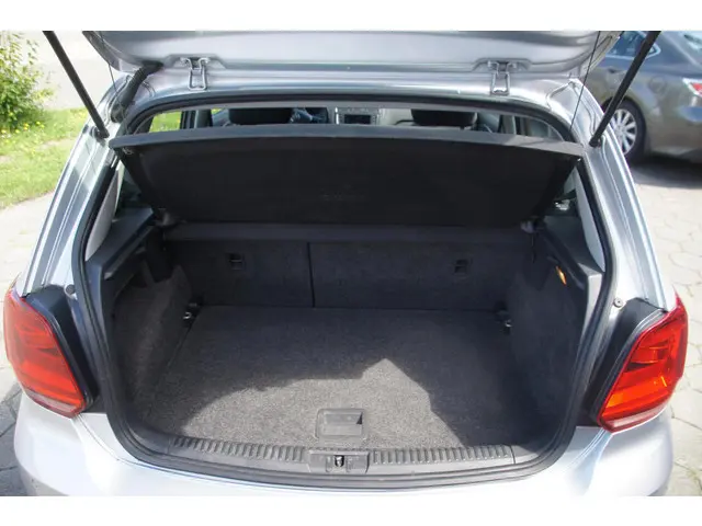 Volkswagen Polo 1.0 Trendline 2014 Benzine 11