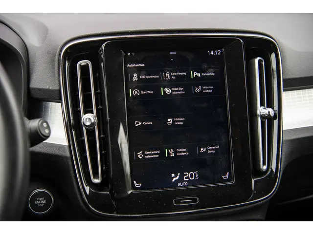 Volvo XC40 2.0 T4 Momentum 2019 Benzine 20