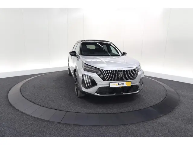 Peugeot 2008 Hybrid 136 e-DSC6 GT 2024 Hybride Benzine 81